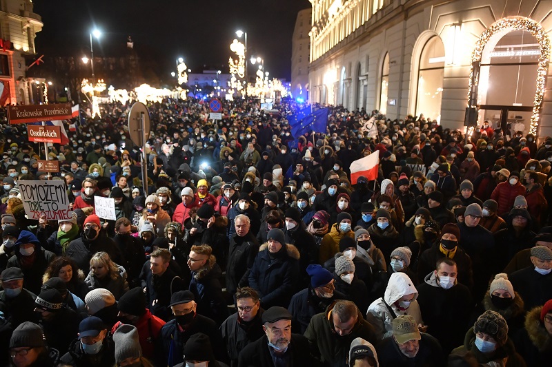 Protest against the new media law in Warsaw